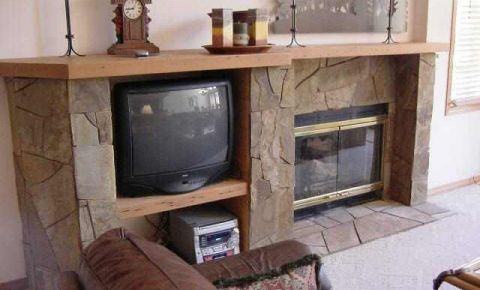 3 bed 3 bath Condo $890,000