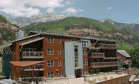 2 bed 2 bath Condo $1,330,000