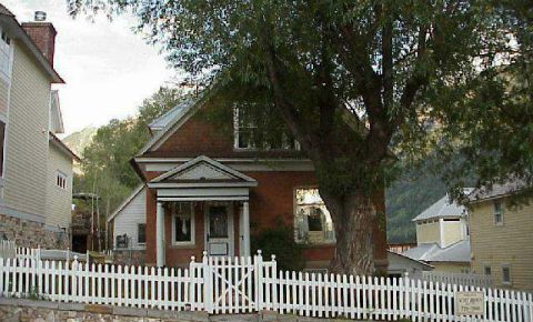 5 bed 4 bath Home $2,100,000