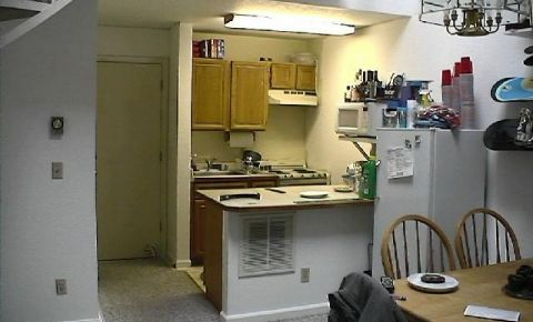 2 bed 2 bath Condo $336,000