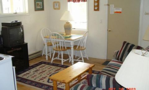 1 bed 1 bath Condo $239,000