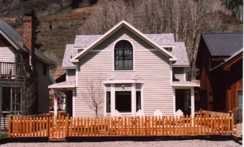 3 bed 3 bath Home $839,000