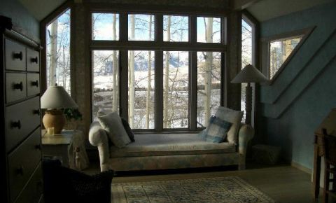 3 bed 3 bath Condo $745,000