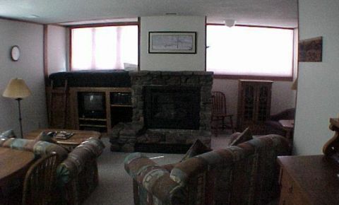 2 bed 3 bath Condo $465,000