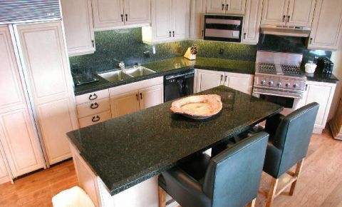 2 bed 3 bath Condo $1,300,000