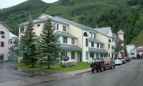 2 bed 2 bath Condo $509,000