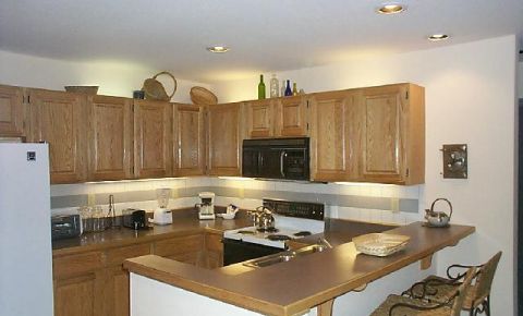 2 bed 2 bath Condo $715,000