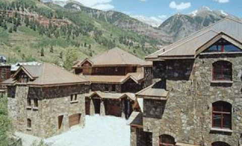 3 bed 4 bath Condo $3,695,000