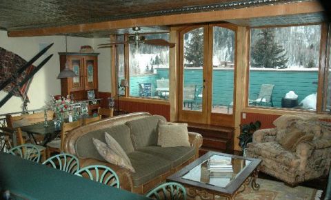 2 bed 2 bath Condo $1,149,000