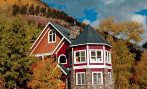 5 bed 5 bath Home $2,250,000