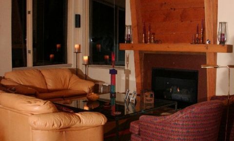 3 bed 4 bath Condo $2,495,000