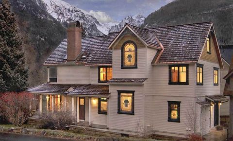 4 bed 5 bath Home $2,750,000