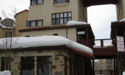 1 bed 1 bath Condo $355,000