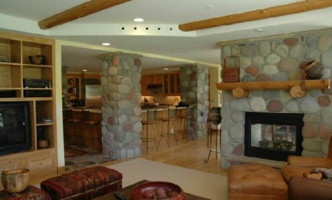 4 bed 4 bath Condo $2,650,000