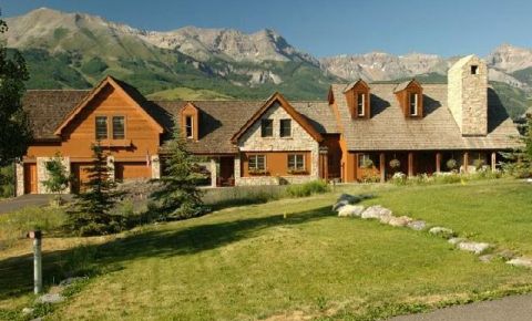 5 bed 5 bath Home $2,800,000