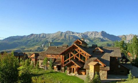 2 bed 2 bath Condo $570,000