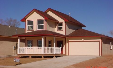 3 bed 3 bath Home $204,900