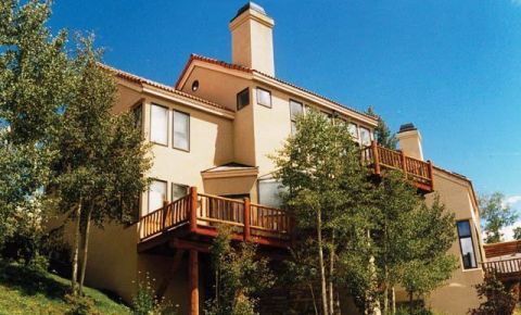 3 bed 3 bath Condo $1,195,000