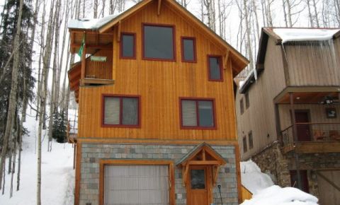 3 bed 3 bath Home $650,000