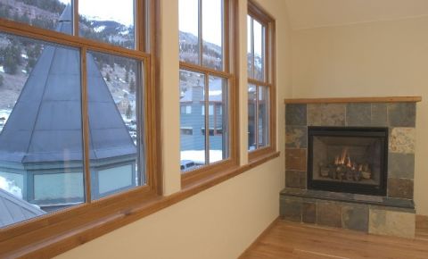 3 bed 4 bath Condo $1,150,000