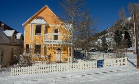 3 bed 3 bath Home $2,100,000