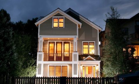 4 bed 4 bath Home $2,595,000