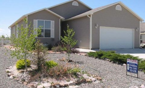 3 bed 2 bath Home $179,900