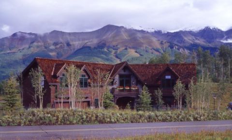 4 bed 5 bath Home $3,195,000