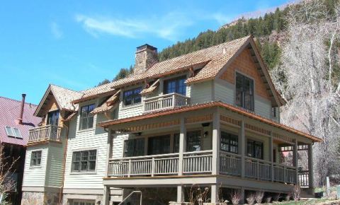 3 bed 3 bath Home $3,600,000