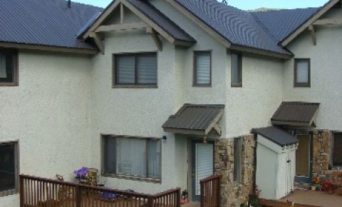 2 bed 2 bath Condo $349,000