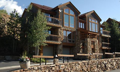 2 bed 2 bath Condo $659,000