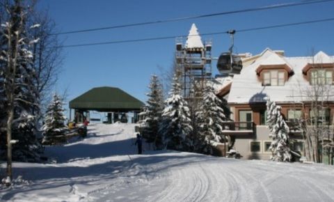 1 bed 2 bath Condo $419,000