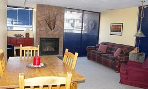 1 bed 1 bath Condo $395,000