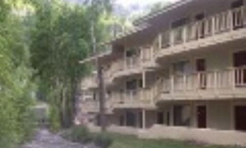 1 bed 1 bath Condo $359,000