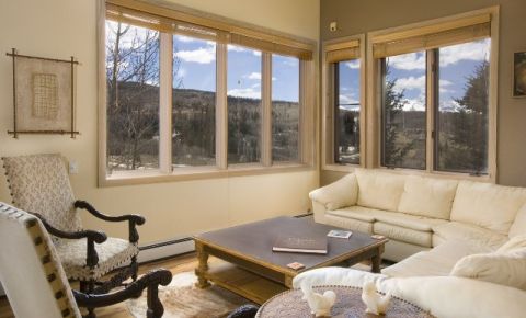 4 bed 5 bath Home $2,100,000