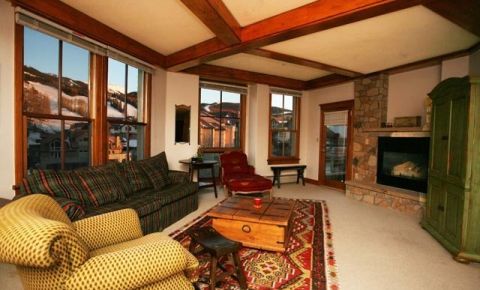 1 bed 1 bath Condo $614,900