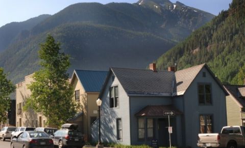 4 bed 2 bath Home $1,590,000