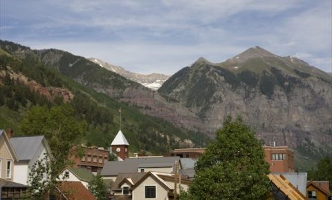 2 bed 2 bath Home $1,575,000