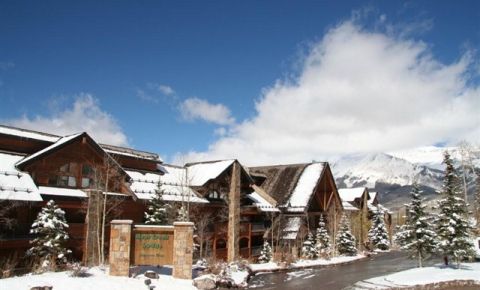 4 bed 4 bath Condo $699,000