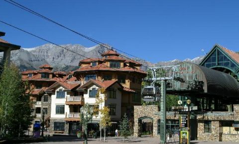 4 bed 5 bath Condo $2,700,000