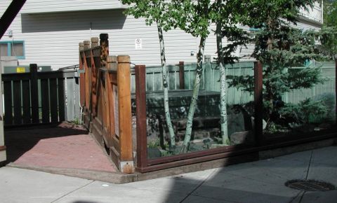 2 bed 3 bath Condo $540,000