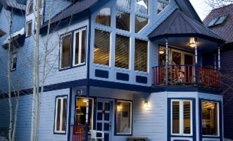 4 bed 4 bath Home $1,295,000