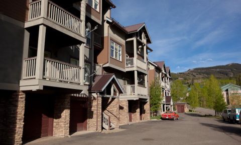 2 bed 1 bath Condo $279,000