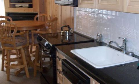 1 bed 1 bath Condo $339,000