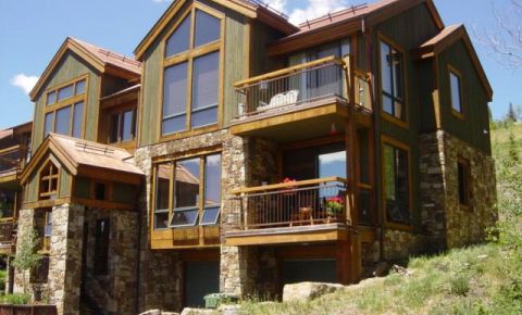 2 bed 2 bath Condo $619,000