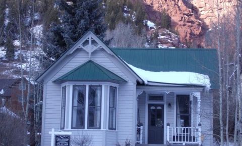 2 bed 2 bath Home $990,000