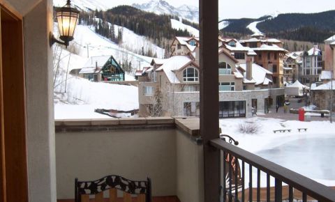 2 bed 2 bath Condo $595,000