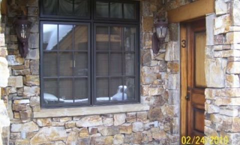 1 bed 1 bath Condo $165,900