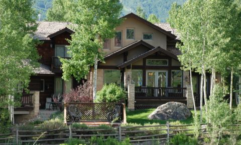 3 bed 3 bath Condo $935,000