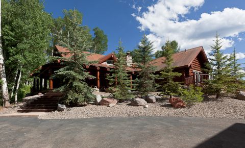 4 bed 5 bath Home $2,195,000